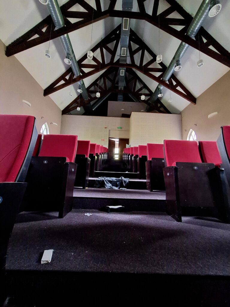 Urbex - opuszczone kino