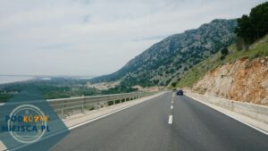 Read more about the article Albania wakacje autem – wszystko co musisz wiedzieć