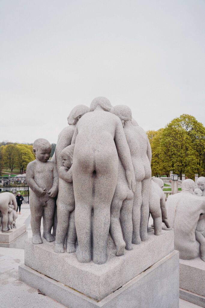 Park Vigelanda Oslo - rzeźby