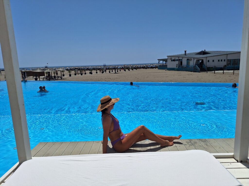 Basen w Azul Beach Resosrt Czarnogóra